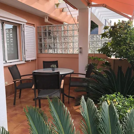Y Faro Hébergement de vacances *